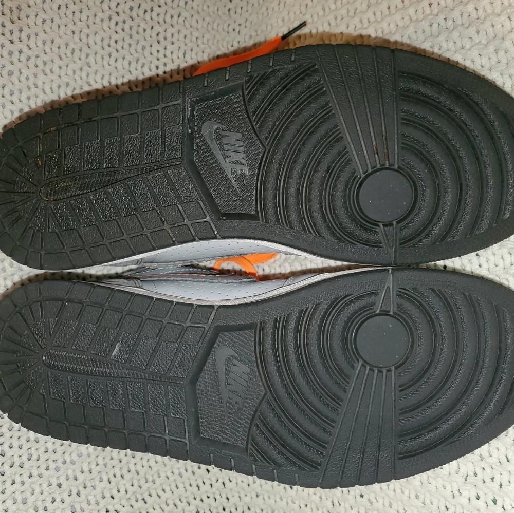 Air Jordan 1 Retro '93 - Picture 7 of 11
